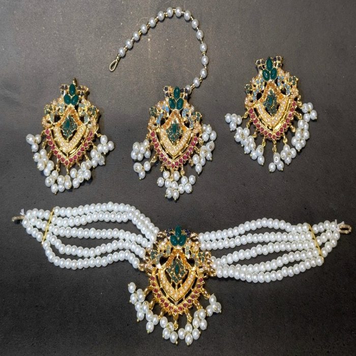 Premium Pearl Choker Set with Earrings & Maang Tikka - Image 4