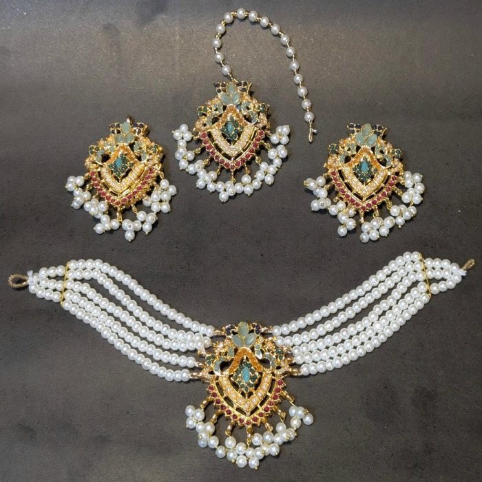 Premium Pearl Choker Set with Earrings & Maang Tikka - Image 3