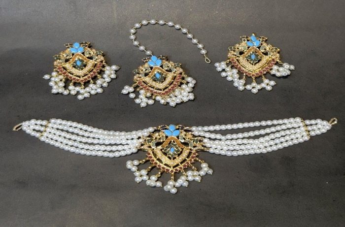Premium Pearl Choker Set with Earrings & Maang Tikka - Image 7