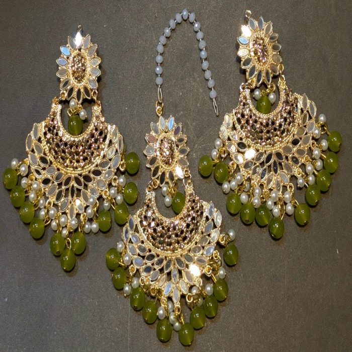 Elegant Bindi Kanta Earrings - Image 7